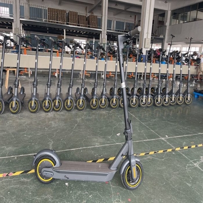 36V7.8AH 36V15AH एल्यूमिनियम इलेक्ट्रिक स्कूटर